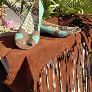 Fly ladies green tan shoes